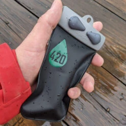 Aquapac Stash Waterproof Pouch 6 Aquapac Stash Waterproof Pouch -Nomad Kayaks kefa68b7af34f8b7c0daba6d312fc2532